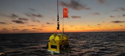 OBS being deployed in Pacific Ocean, 2022