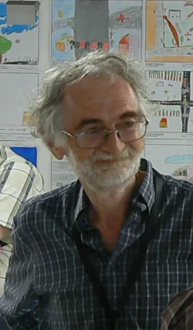 Emeritus Professor Gareth Jones