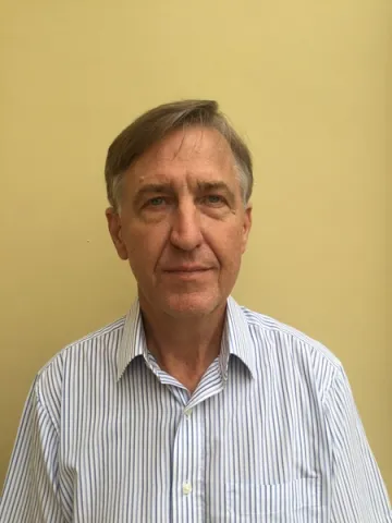 Professor Simon Wolfe
