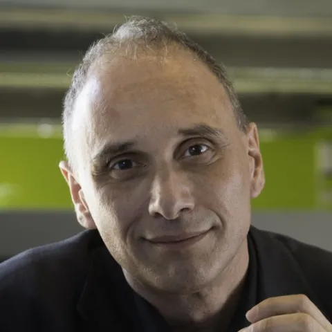 Professor vladi Sassone