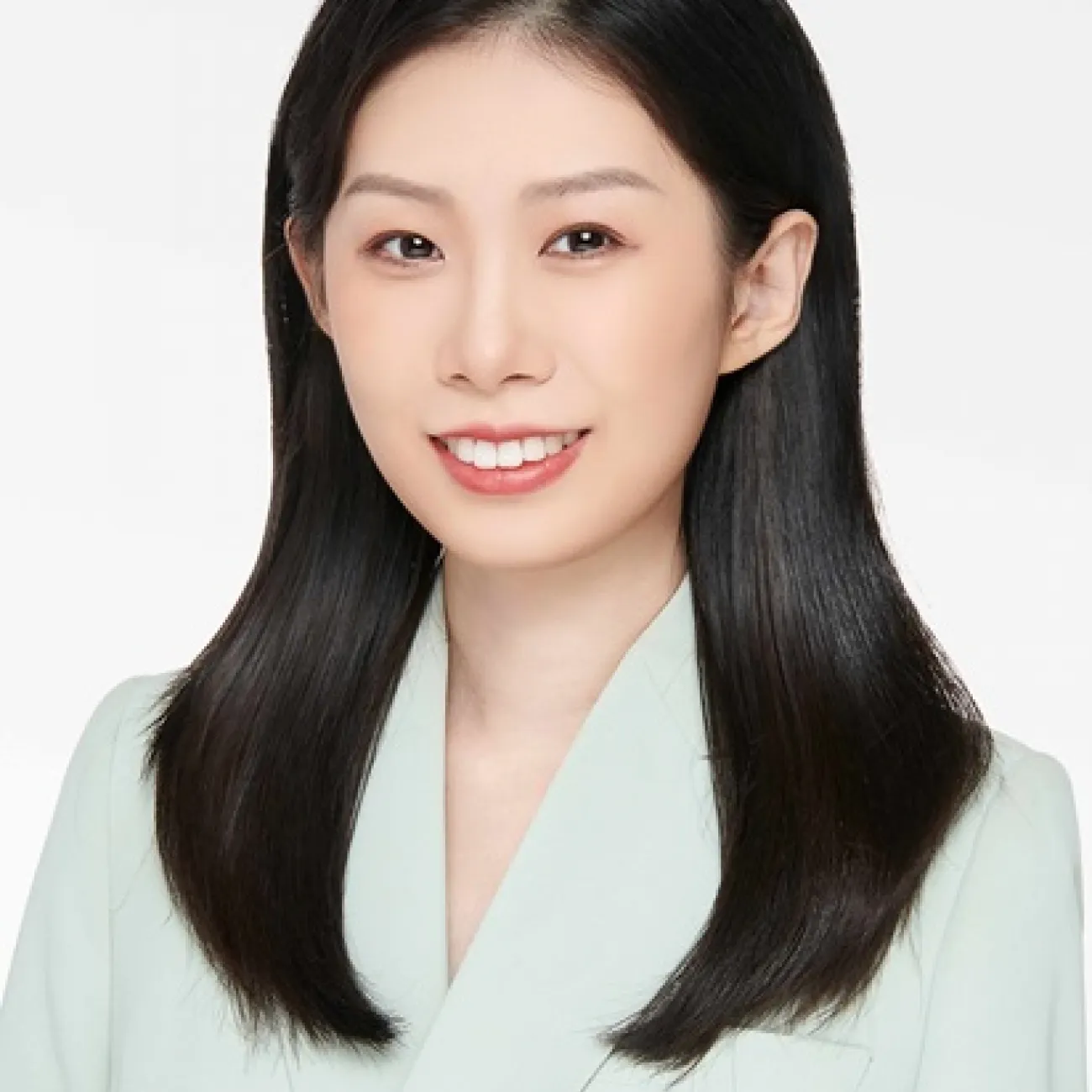 Miss Xiaohan Yu
